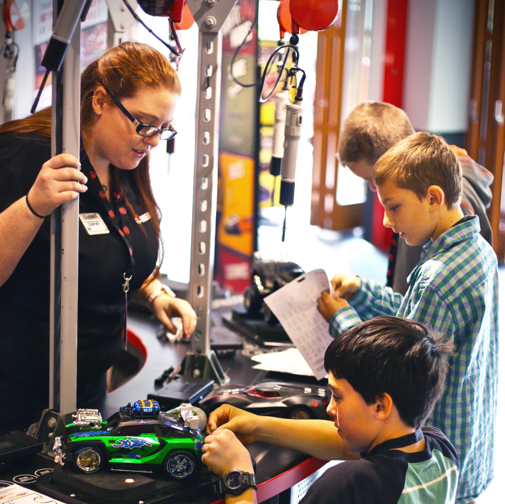 RIDEMAKERZ Let RIDEMAKERZ host your next party Milled