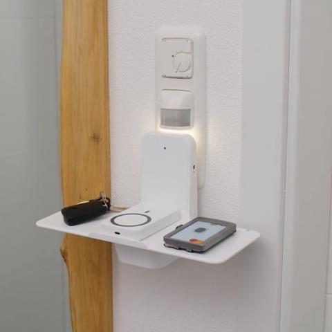 Tidee all-in-one charger & organizer revolutionizes the way you organize your home