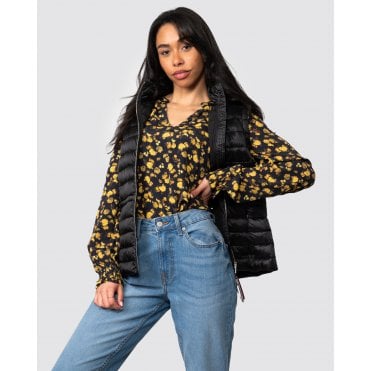 Tommy Hilfiger Feminine Lightweight Womens Down Gilet