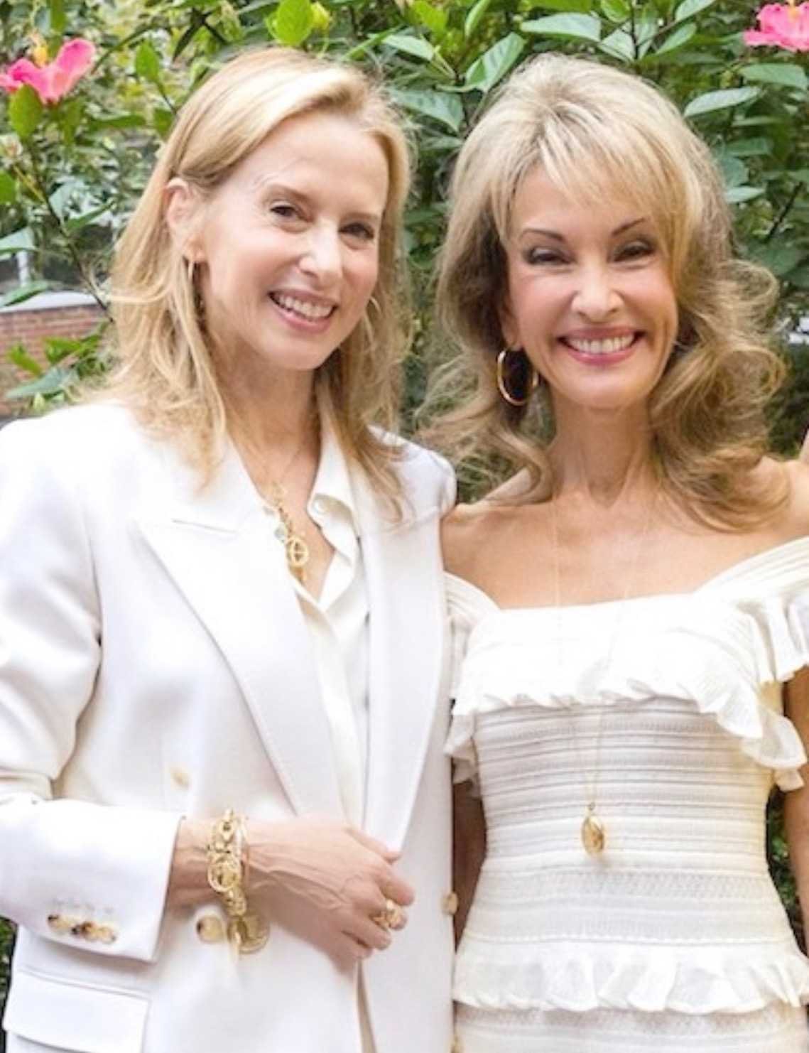 Susan Lucci's Legs Are Mega-Strong In A Minidress In 'GMA' IG Pics
