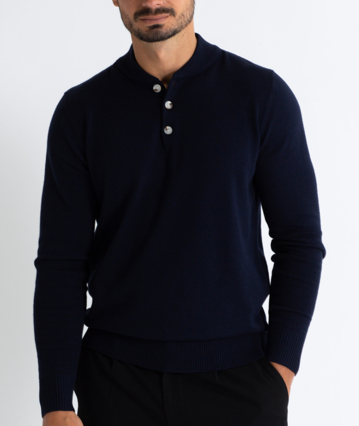 Grand Frank Henley