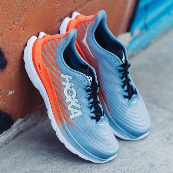 HOKA Mach 5