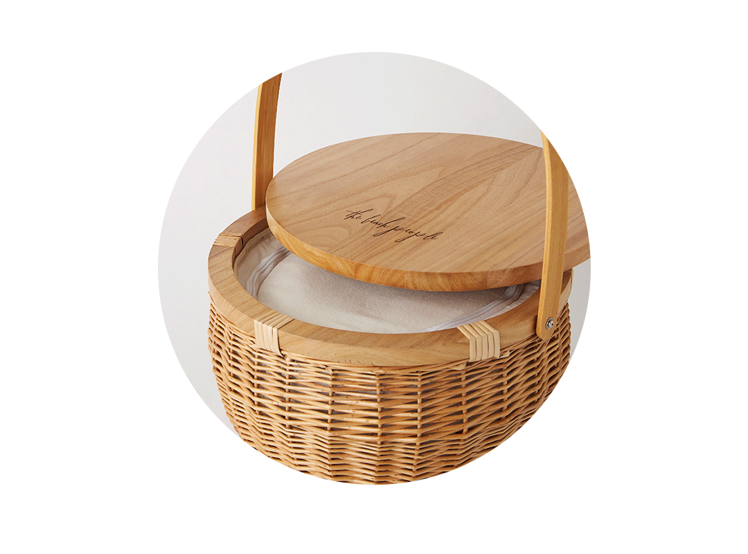 The Beach People 30 OFF PICNIC BASKETS Milled