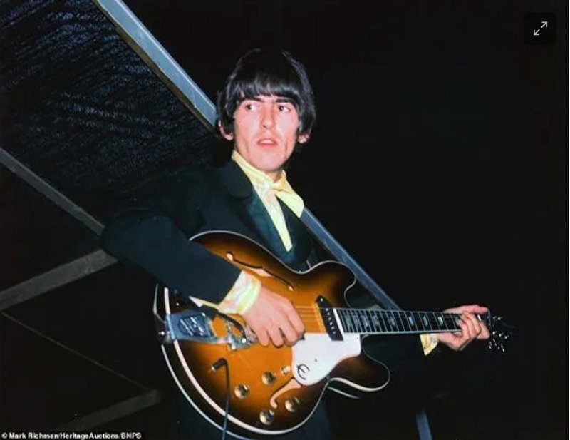 Photo of George Harrison taken by Mark Richman at the 1966 Beatles concert in St Louis, Missouri