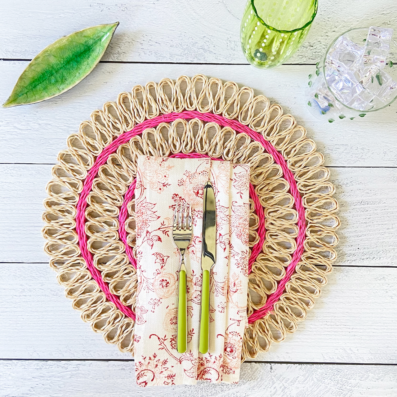 Fete Home Looped Placemat Pink