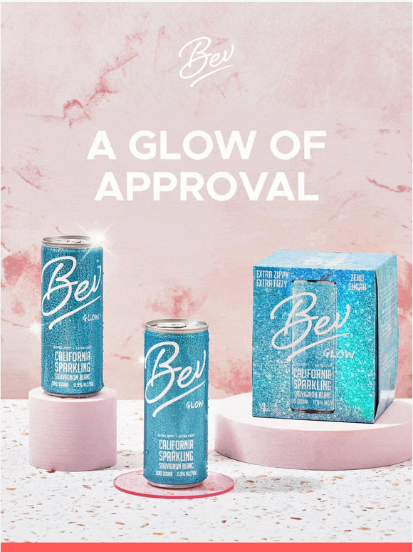 perfect for a poolside moment ⛱️