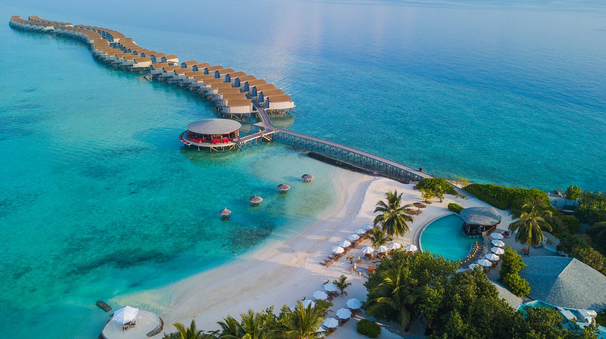 Maldives Private Island Paradise with All-Inclusive Dining, Unlimited Free-Flow Drinks &
 Roundtrip Speedboat Transfers