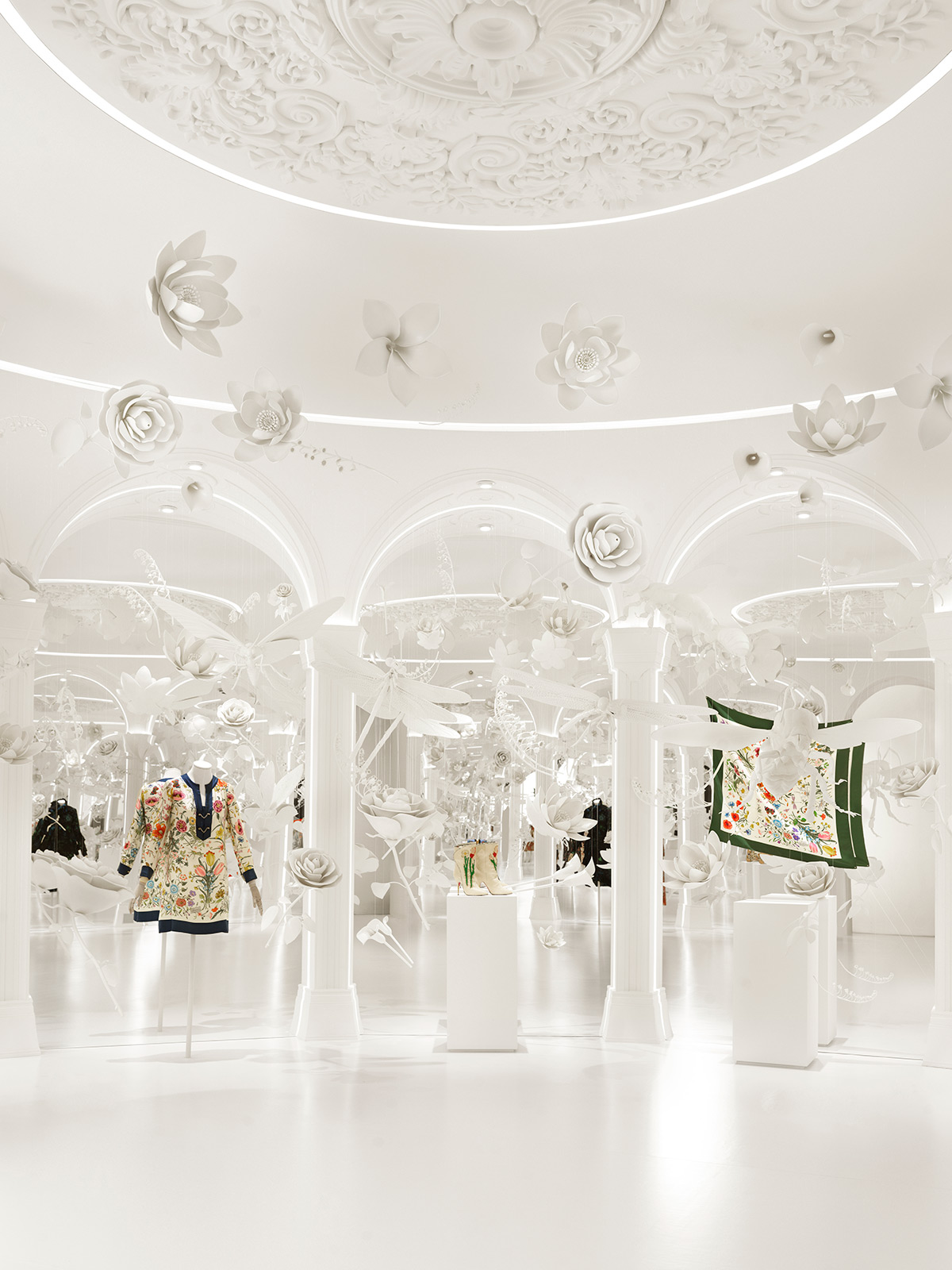 Gucci Cosmos Discover more on the Gucci website 