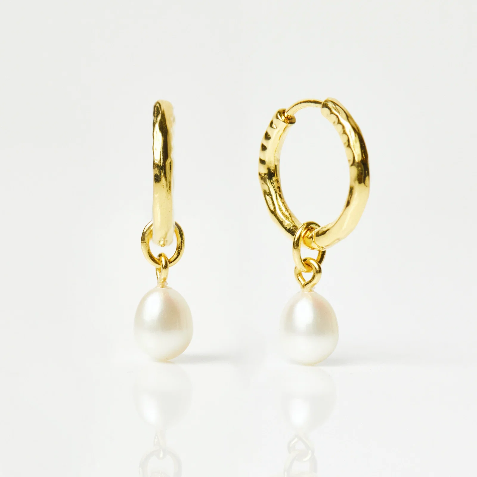Image of Pearl Drop Earrings