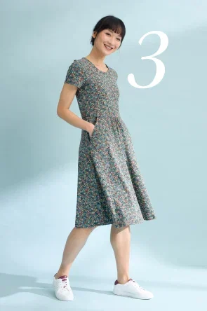 3. April Dress - Bijou Daisies Mix