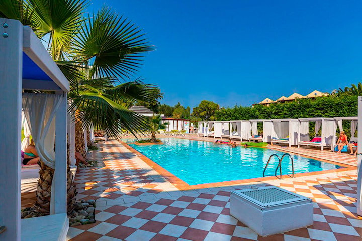1 vecka på Kreta med boende på Rethymno Residence inkl. all inclusive