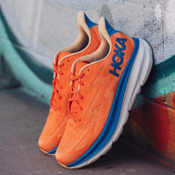 HOKA Clifton 9