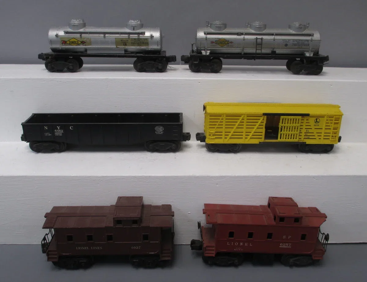 Image of Lionel 2465, 6037, 6257, 6462, 6656 Vintage O Freight Cars [6] VG