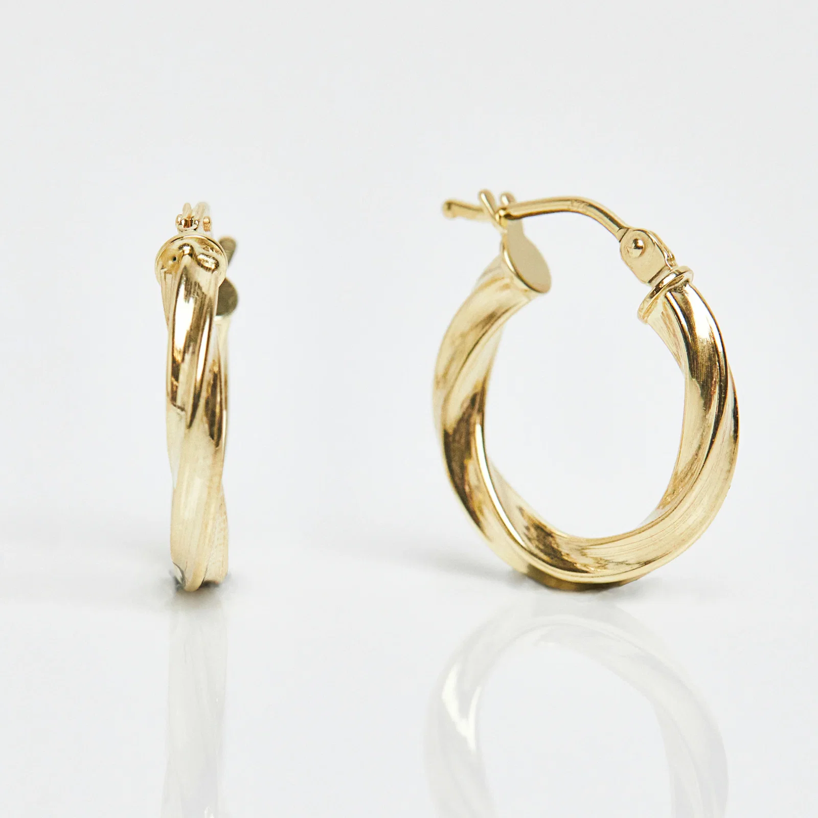 Image of Twist Hoop Earrings