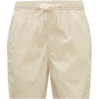 Drawstring shorts fremstillet i økologisk bomuld. Metervaren er let og tynd. To stiklommer, samt en baglomme. Regular fit C82710-53A-20 Shorts