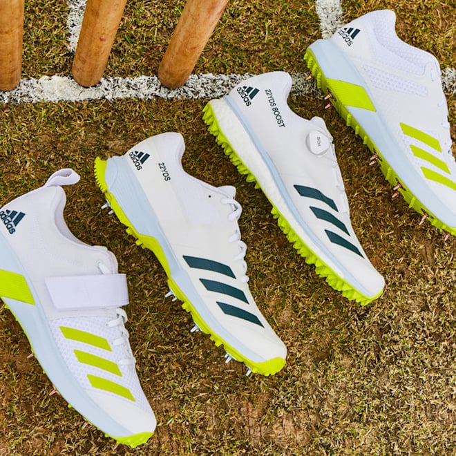 adidas gazelle silver green womens Adidas 22 Yards Cricket Spikes main image 1