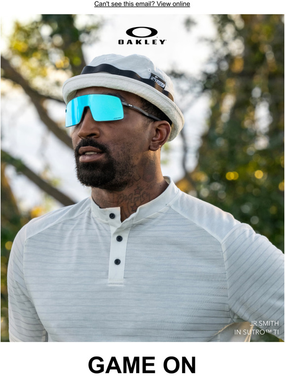 Oakley on X: Get your game face on. The Oakley @NFL Collection. Available  for all 32 teams. #OakleyPrizm    / X