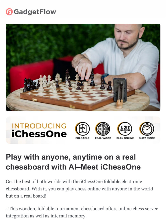 iChessOne: Wooden Foldable Electronic Chessboard