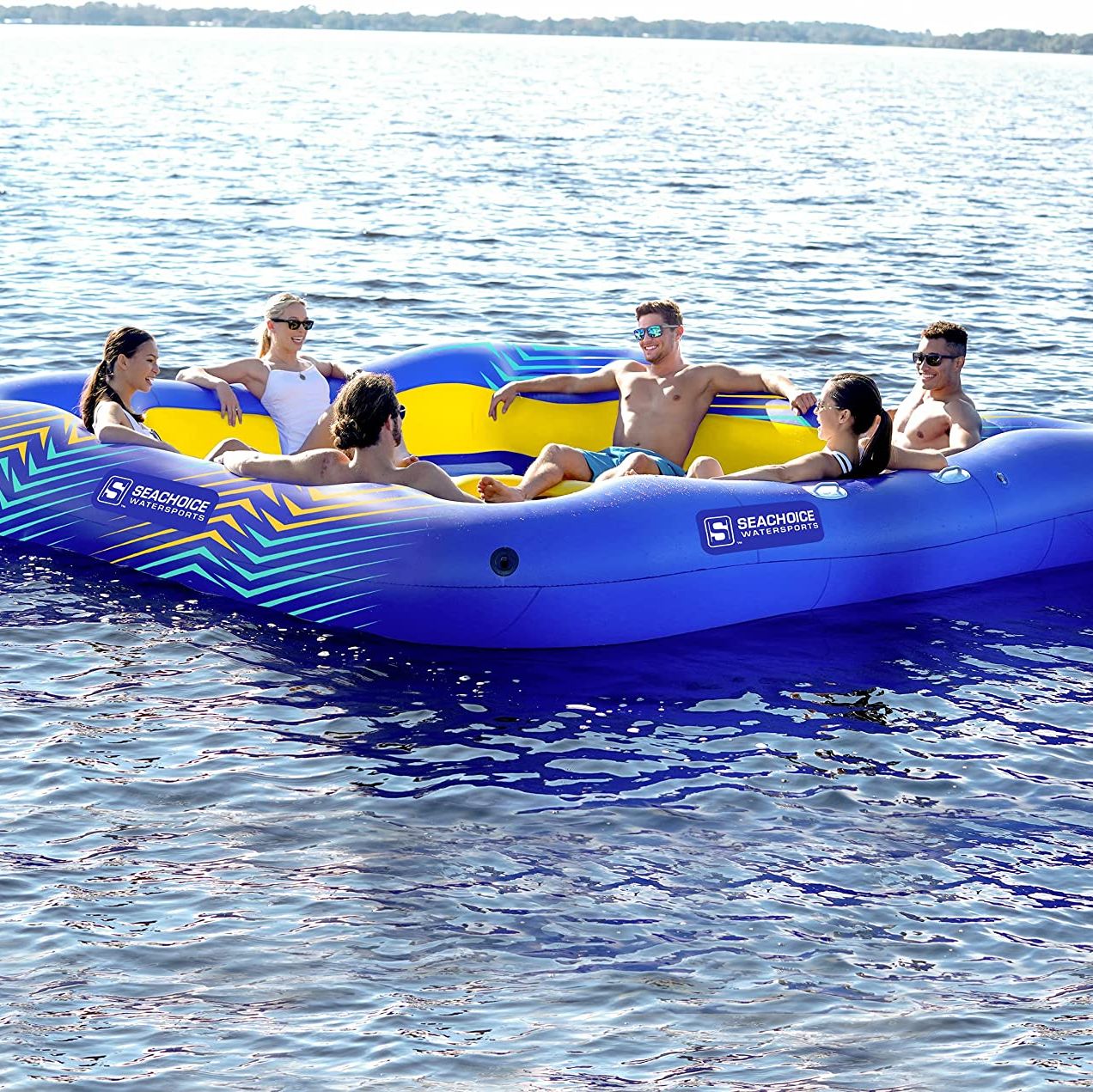 House Beautiful: Take Your July 4th Celebration to Sea With This 140 ...