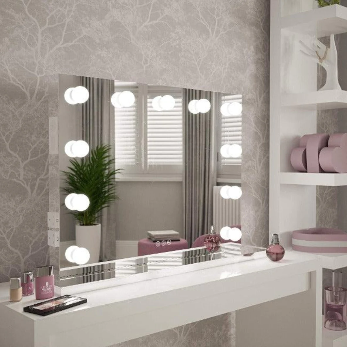 Image of Houston Hollywood Mirror
