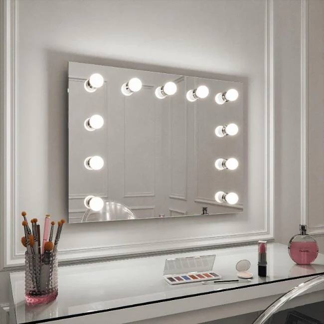 Image of Penelope Hollywood Mirror