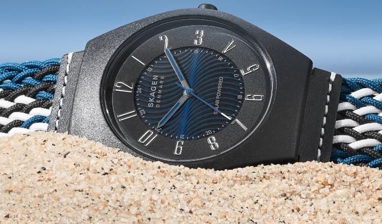 Skagen want to go play in the waves Milled