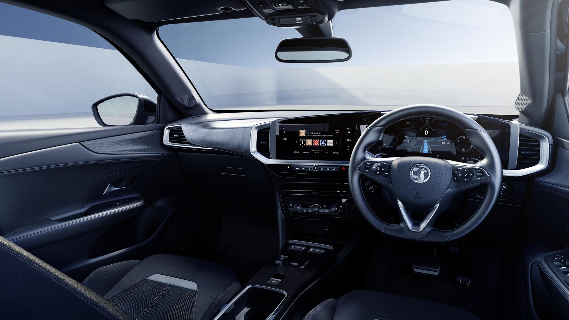 Carwow Turn heads with the Limited Edition Vauxhall Mokka Black Milled