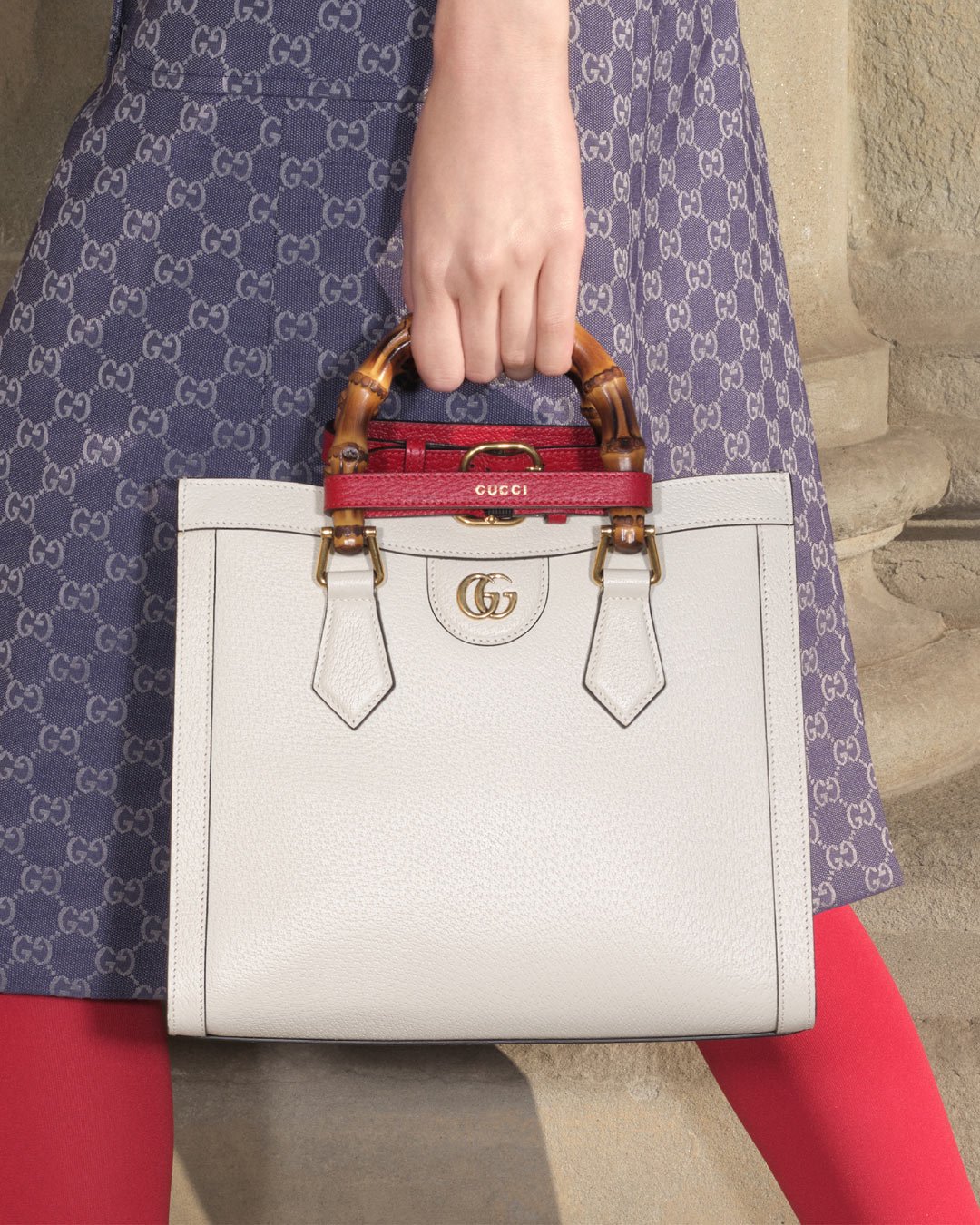 Bag Discover more on the Gucci website 