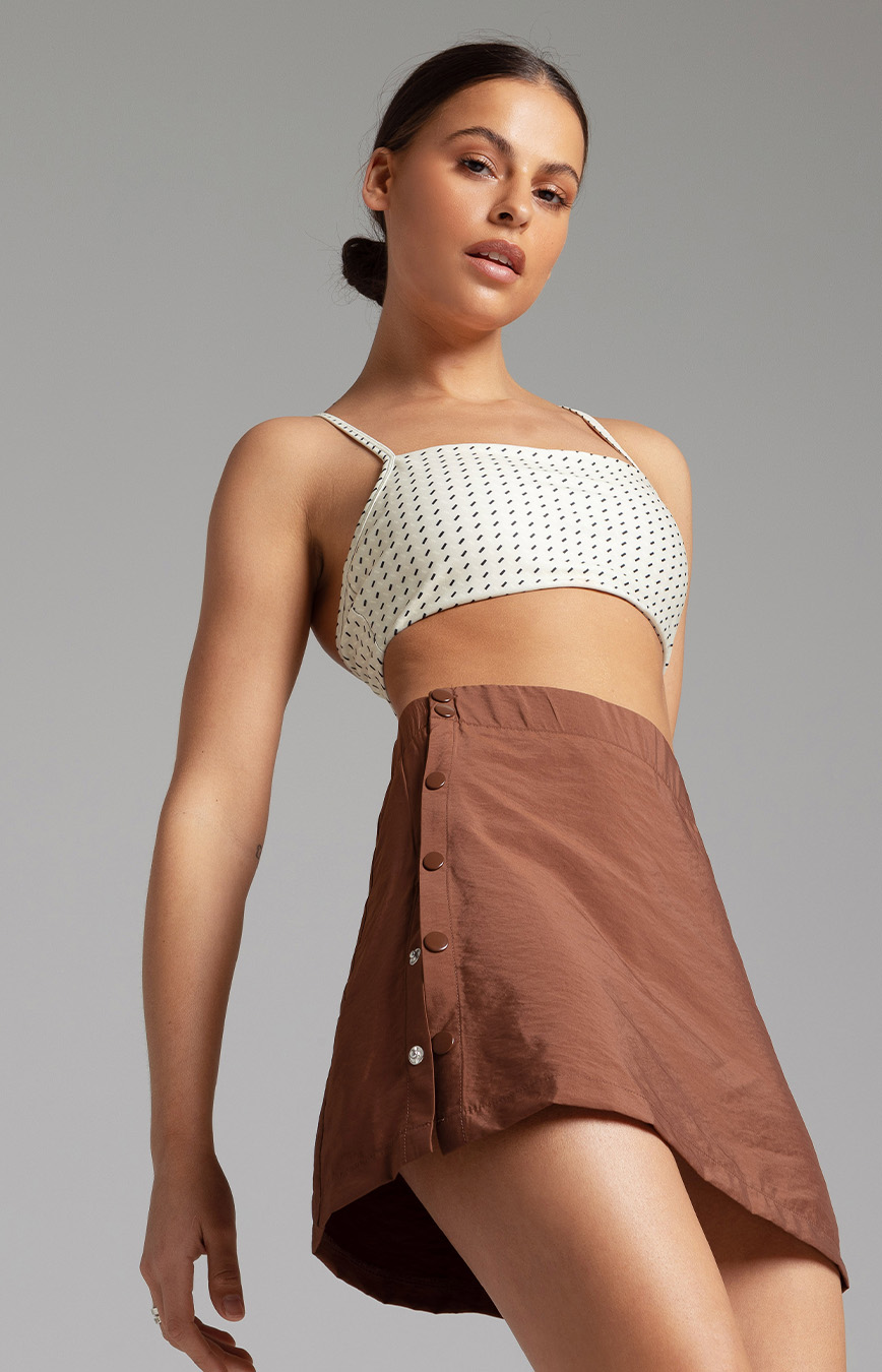ESSENTIAL SPORTS CROP - Sandstorm