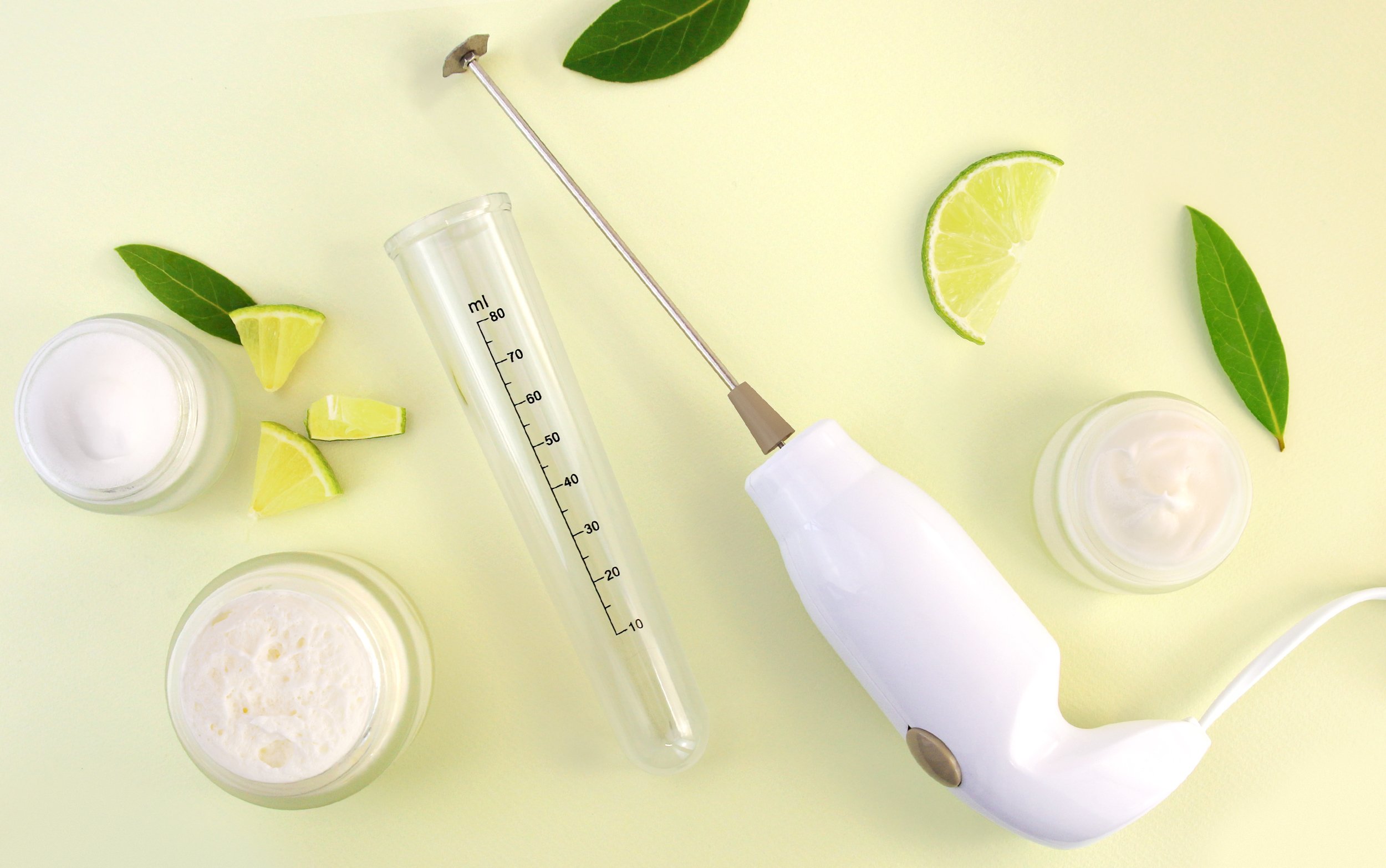 Image of Batteur électrique pour cosmétiques maison