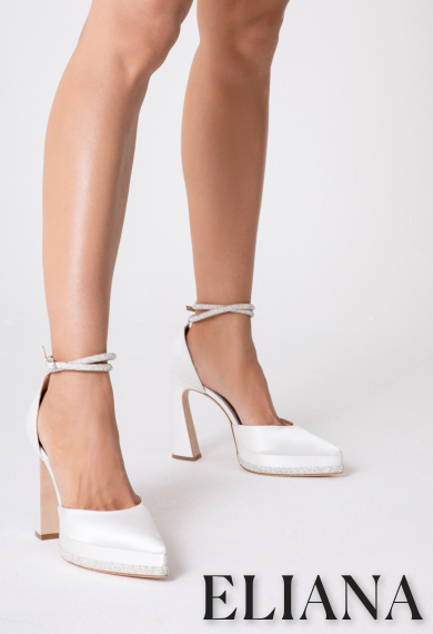 Eliana Pointed Platforms
