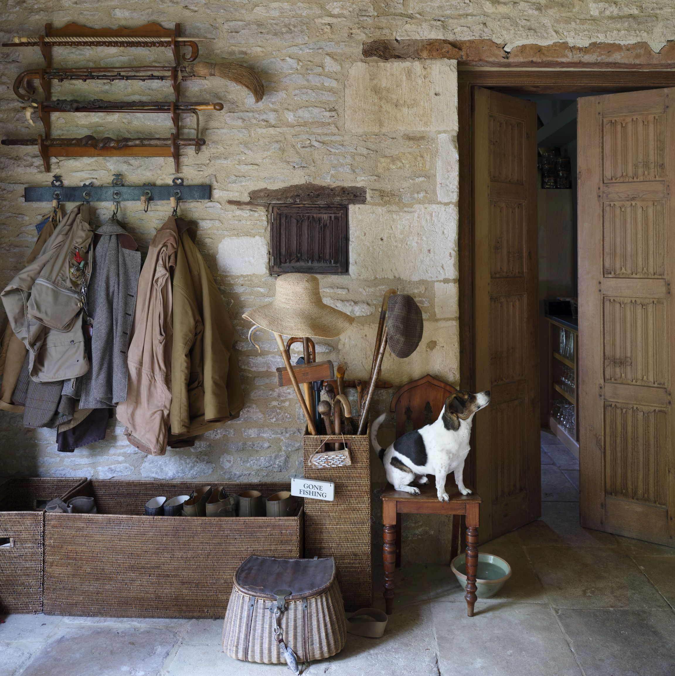 Elle Love ’70s Design? Then This Eclectic Paris Pad Is the Home of