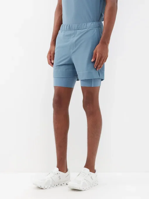 SHOP NOW JACQUES > SHOP NOW JACQUES >