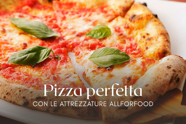 Pizza perfetta con le attrezzature AllForFood
