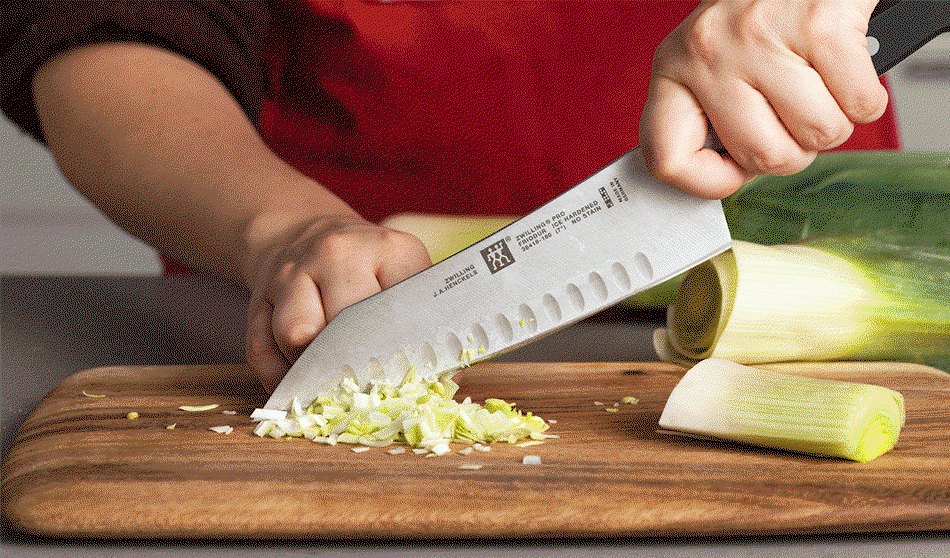 Chopping leeks