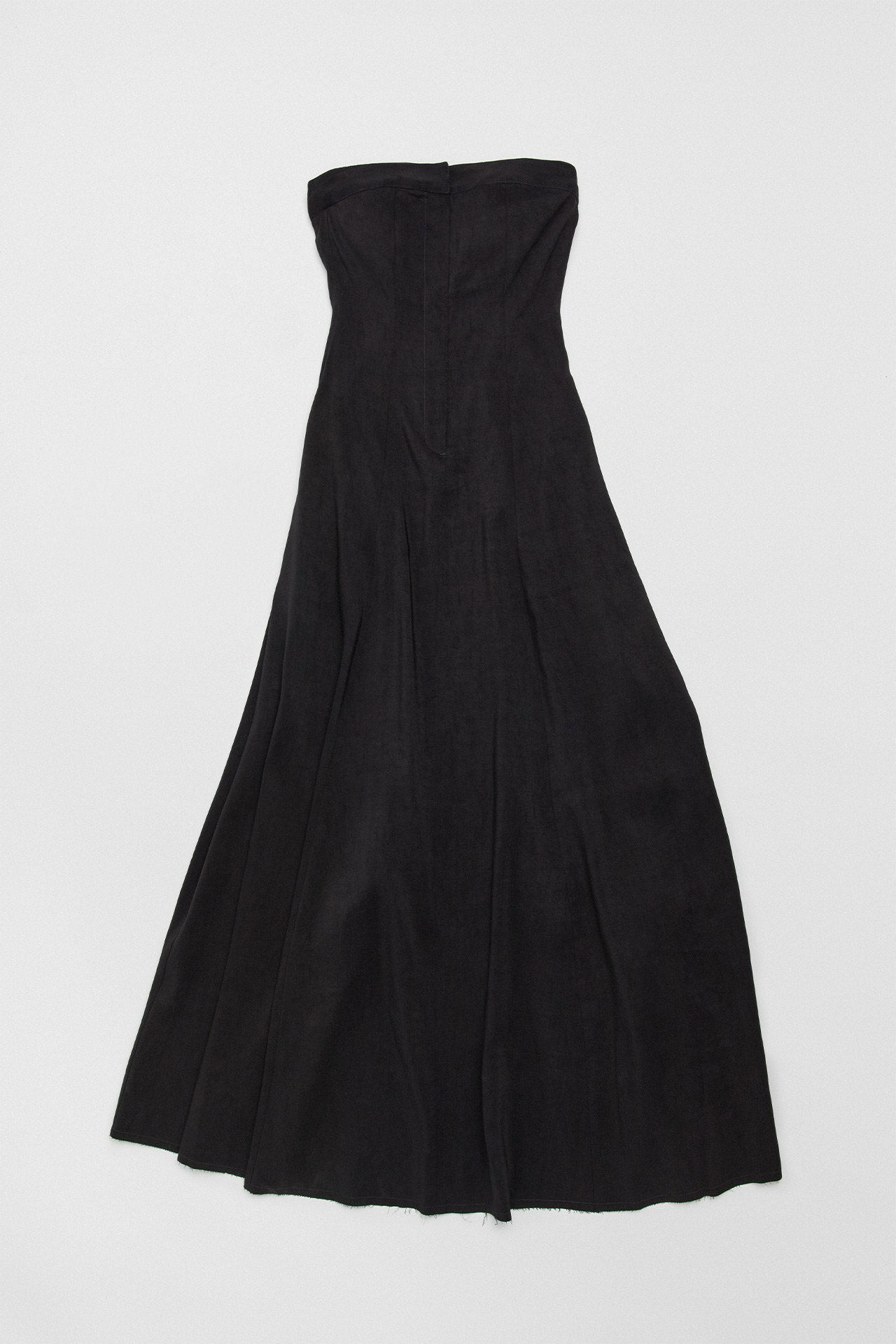 Lin Off Black Dress
