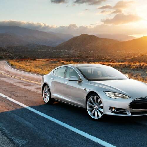 Tesla Drops the Price of Its Full Self-Driving Beta Software