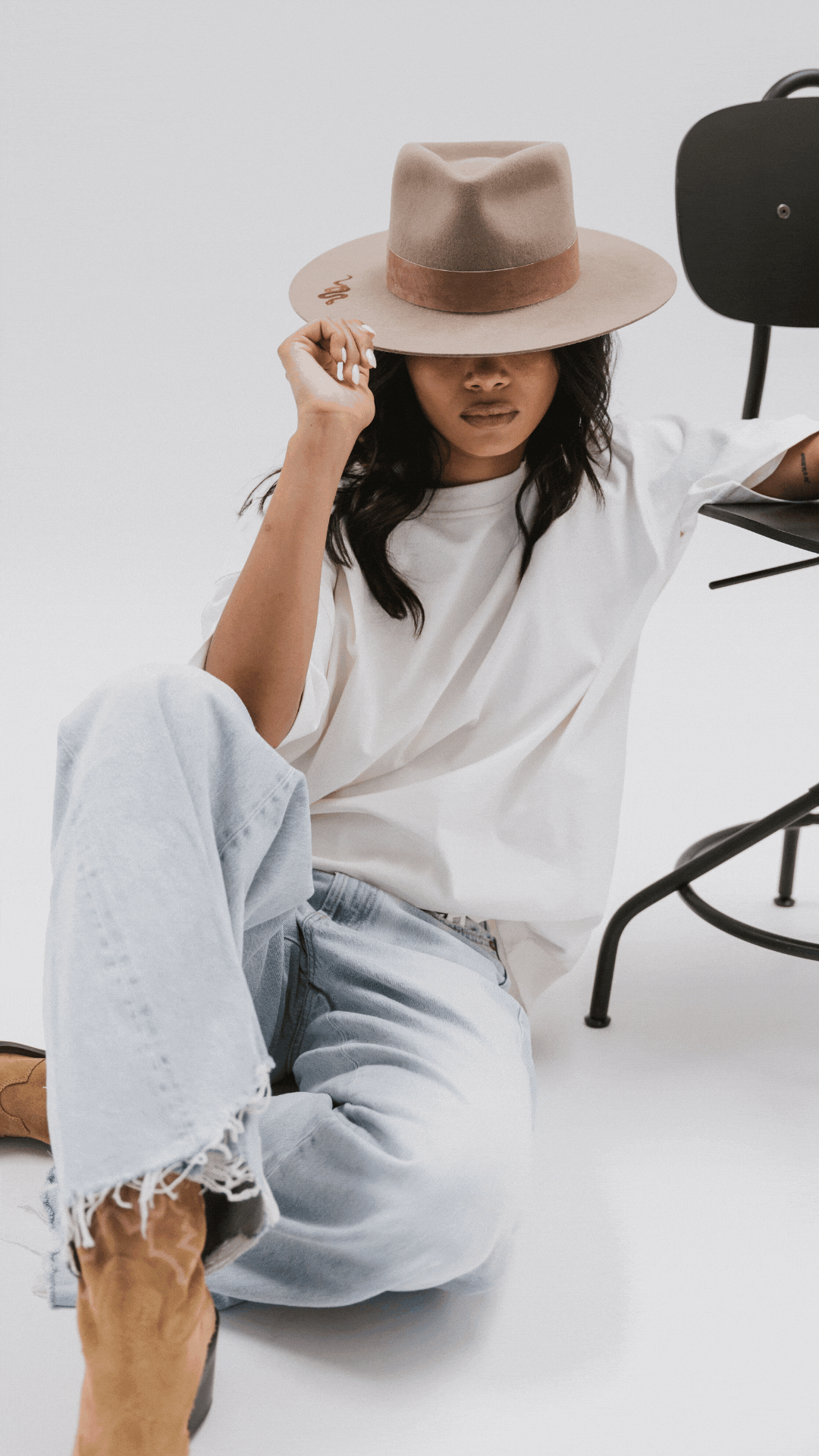 Gigi Pip: Hat 31 introduces HAT BURNING + is flying off the  display picture 2