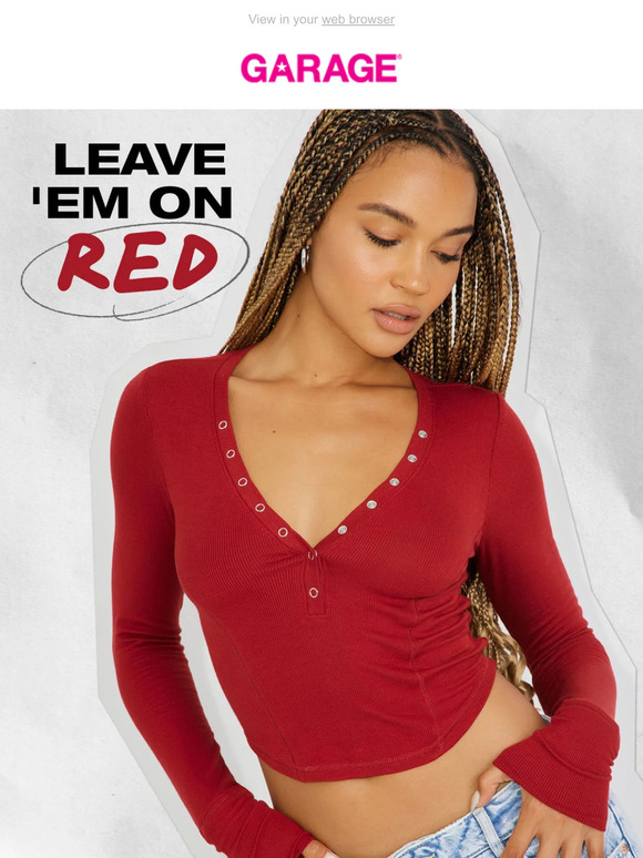 spotted: the new IT color 🍒❤️