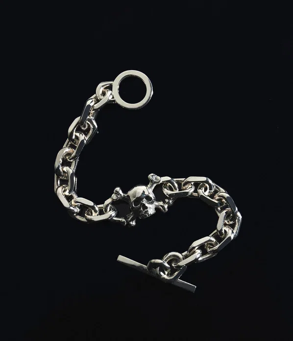 Skull-Chain-Bracelet-1