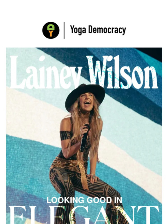 Lainey Wilson looking good in Elegant Empire 🔥