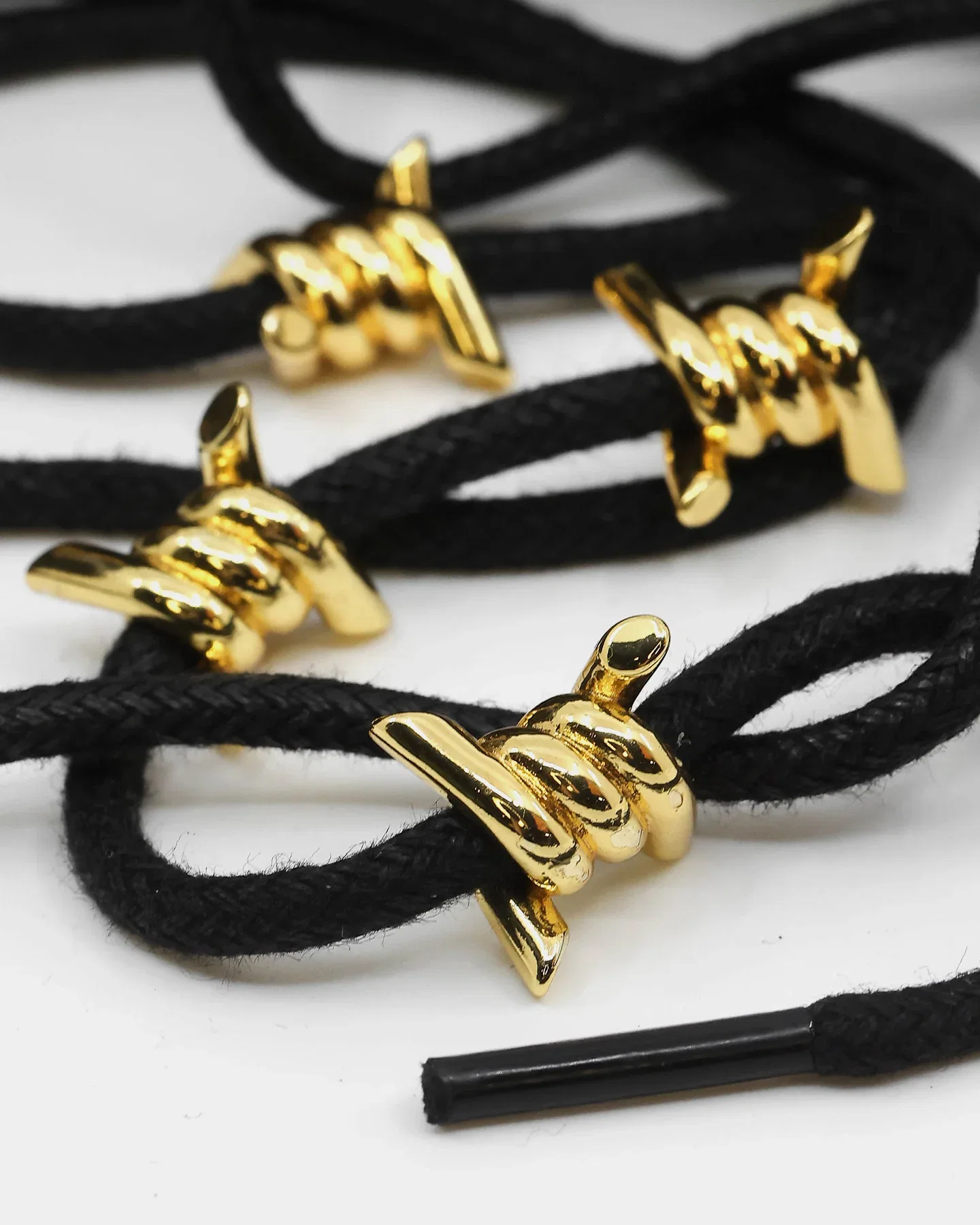 Image of Raising Hell Women's Barbed Wire Shoe Charm 4 Pack Set Gold