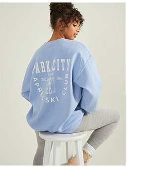 The Après Ski Club Graphic Sweatshirt