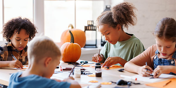 Netflix & Thrill: 15 DIY Halloween Costumes