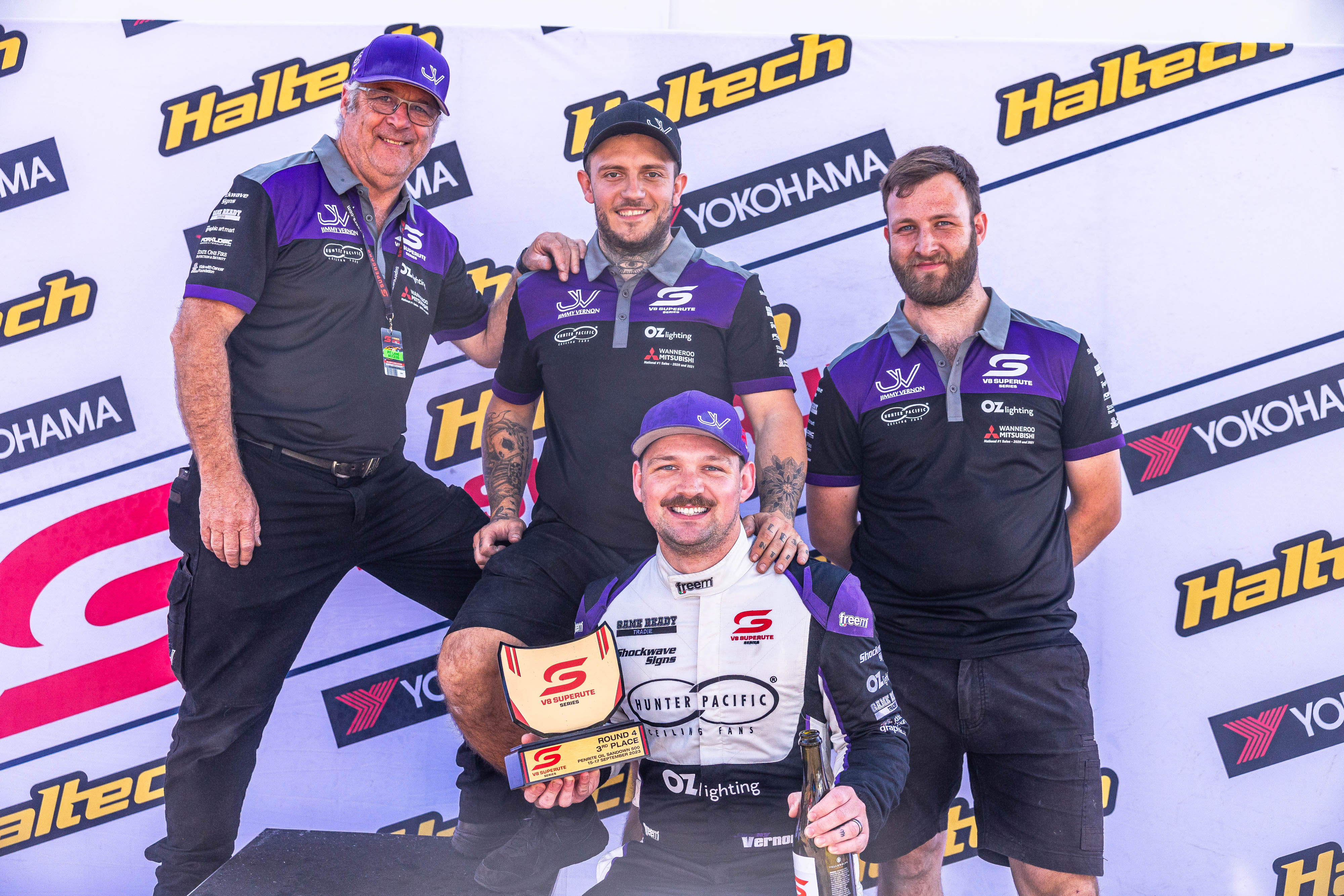 Ozlighting x Jimmy Vernon Racing | 2023 V8 SuperUte Series