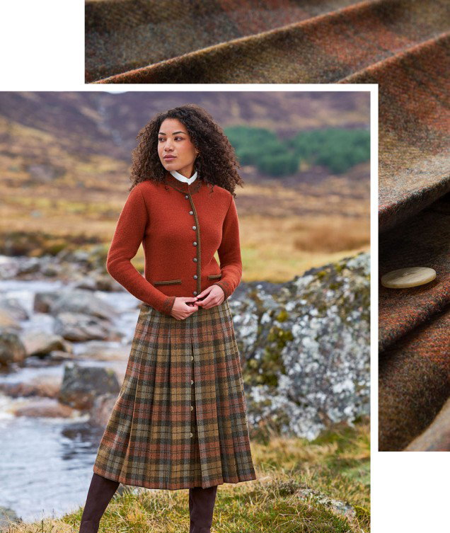 Tweed Horn Button Skirt