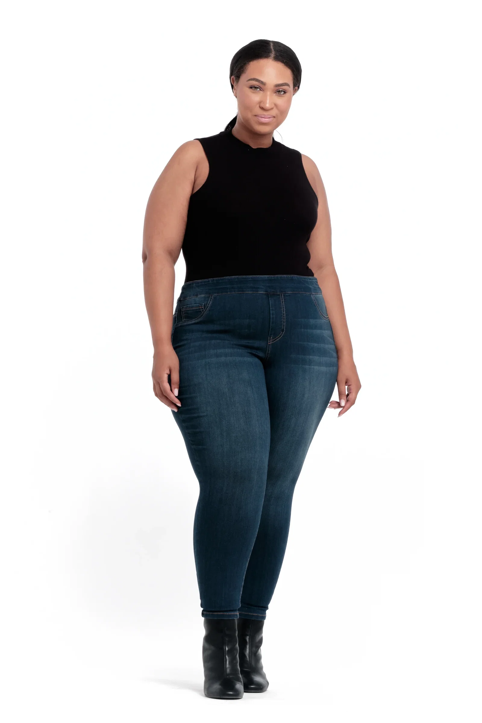 Image of Plus Silk Denim Pull-On Jeggings in Lennox