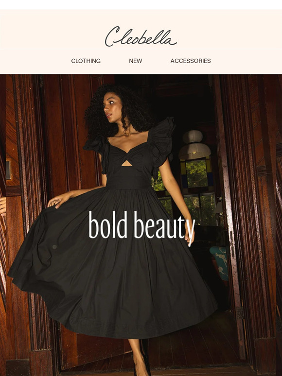 THE DRESS OF THE SEASON