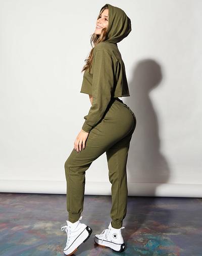 *Dirty Martini* (Basic Jogger Booty)