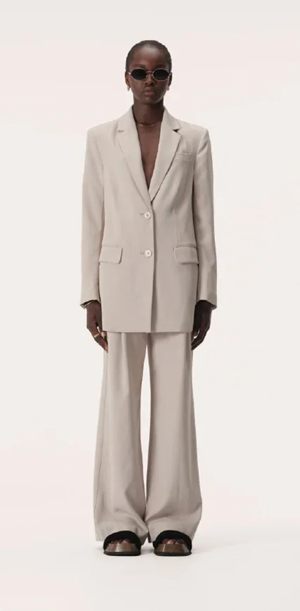 Gwen Blazer in Dove Grey